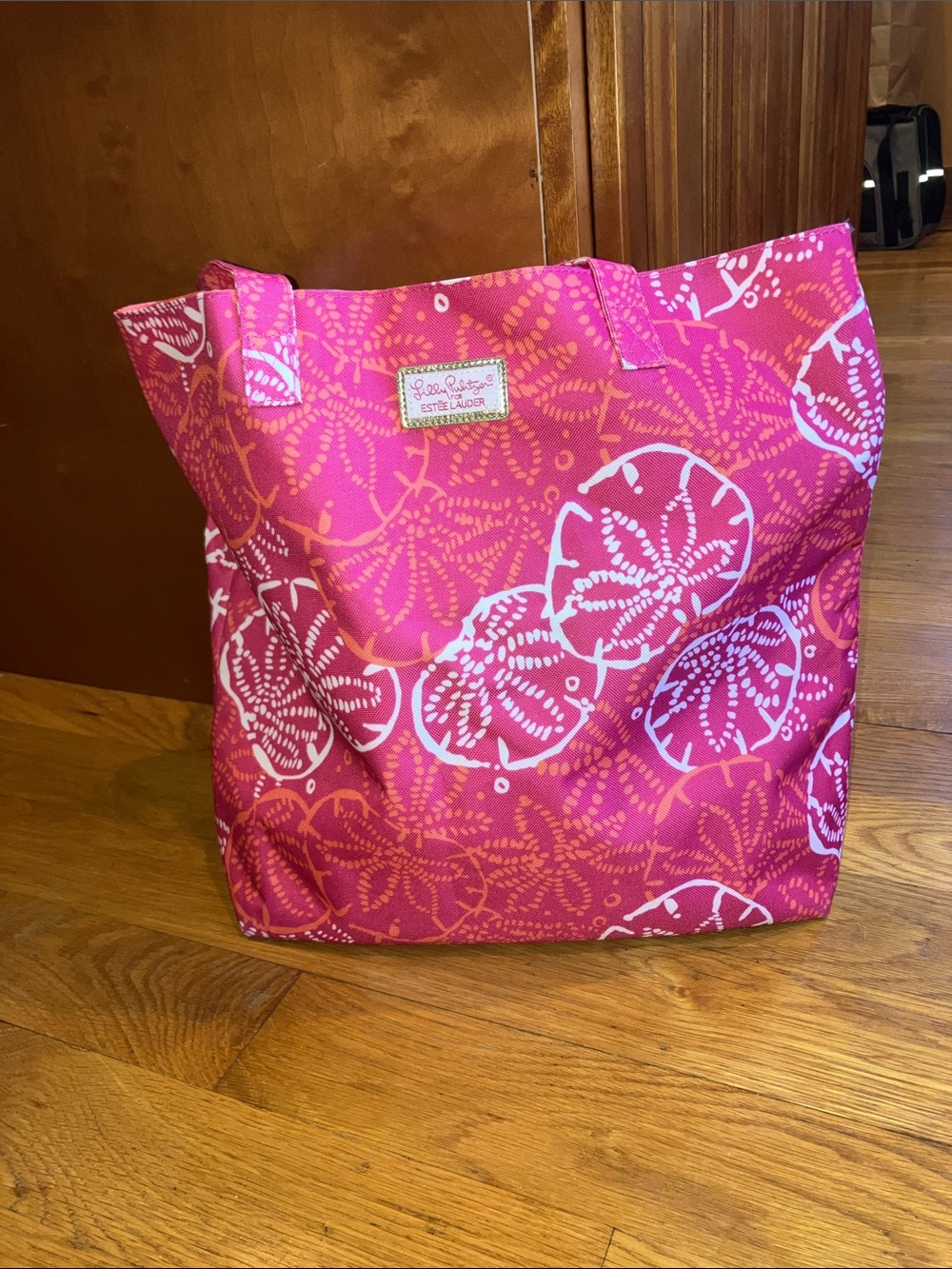 lilly pulitzer x estee lauder pink coastal tote bag